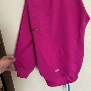 Figs scrubs Hot Pink Joggers w Teal Tie